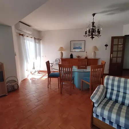 12d Rocha - Casas & Papeis Armacao de Pera