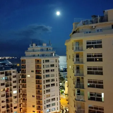 12d Rocha - Casas & Papeis Armacao de Pera